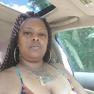 Meet your Posher, Candice